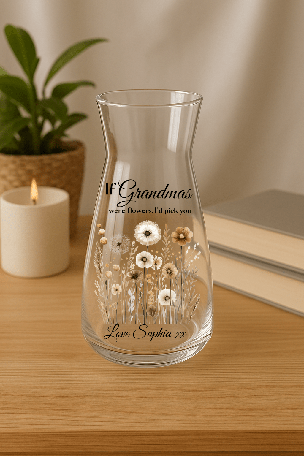 Personalised Floral Glass Vase – Custom Floral Gift for Mum, Nan, Grandma, Nanny, Teacher, Friend - Urban.Picks